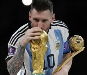 罗慕洛,费利佩各入,一球,星空体育官网,星空体育下载,星空体育直播,星空体育互动,星空体育平台